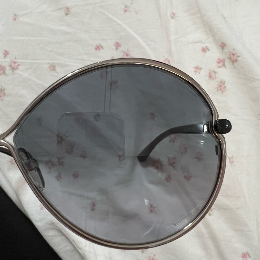 Authentic Tom Ford Stefania Sunglasses - Picture 10 of 14
